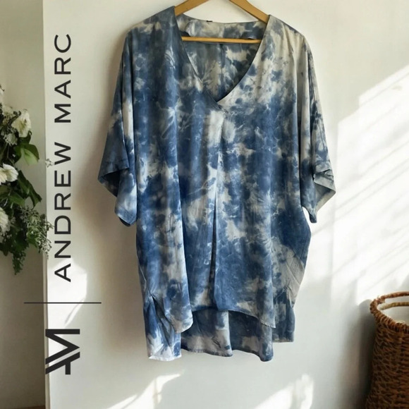 90%OFF❣️Marc New York Andrew Marc Blue Tie Dye V-Neck Short Sleeve Tunic Top, 1X - Picture 10 of 10